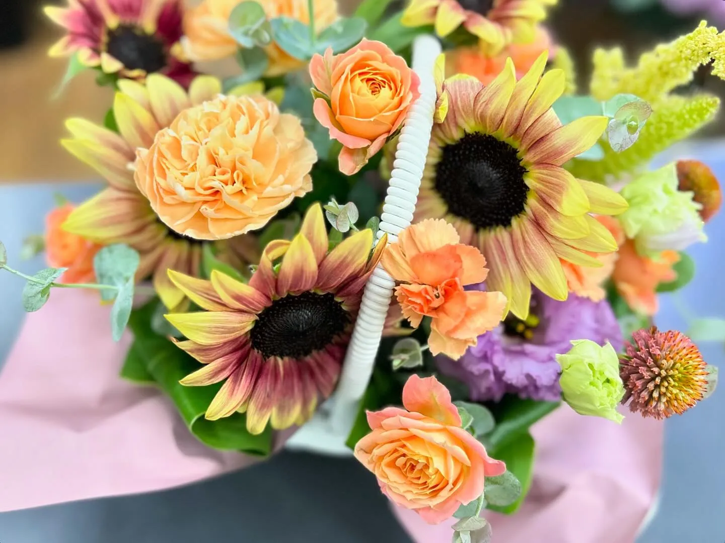 ヒマワリプロカットプラムのアレンジメント🌻🌻🌻𓂃𓈒𓏸໒꒱